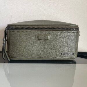 Calvin Klein Millie Belt Bag – Olive Green, Great Condition, Stylish & Practical